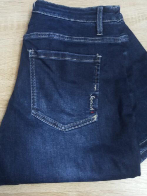 IMG_20240902_162037 32w jeans high quality